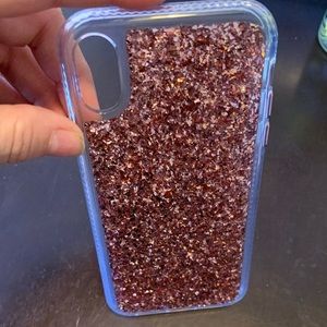 IPhone 10xr case in EUC-rose gold depends on light